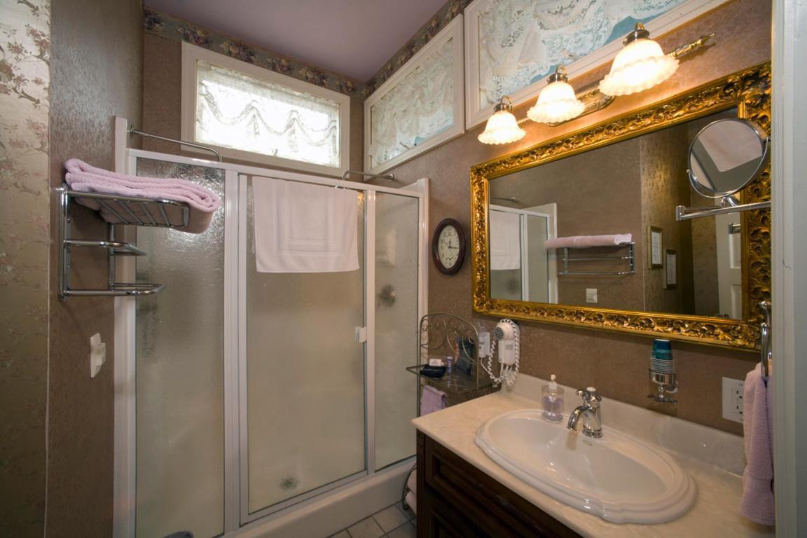 Port City Victorian Inn Muskegon Esterno foto