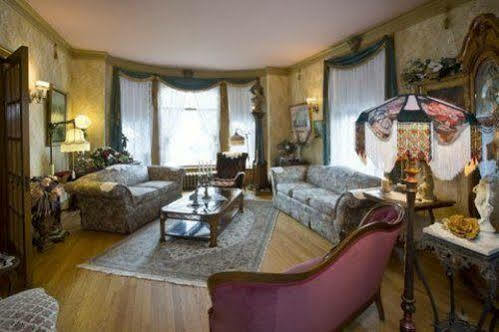 Port City Victorian Inn Muskegon Esterno foto
