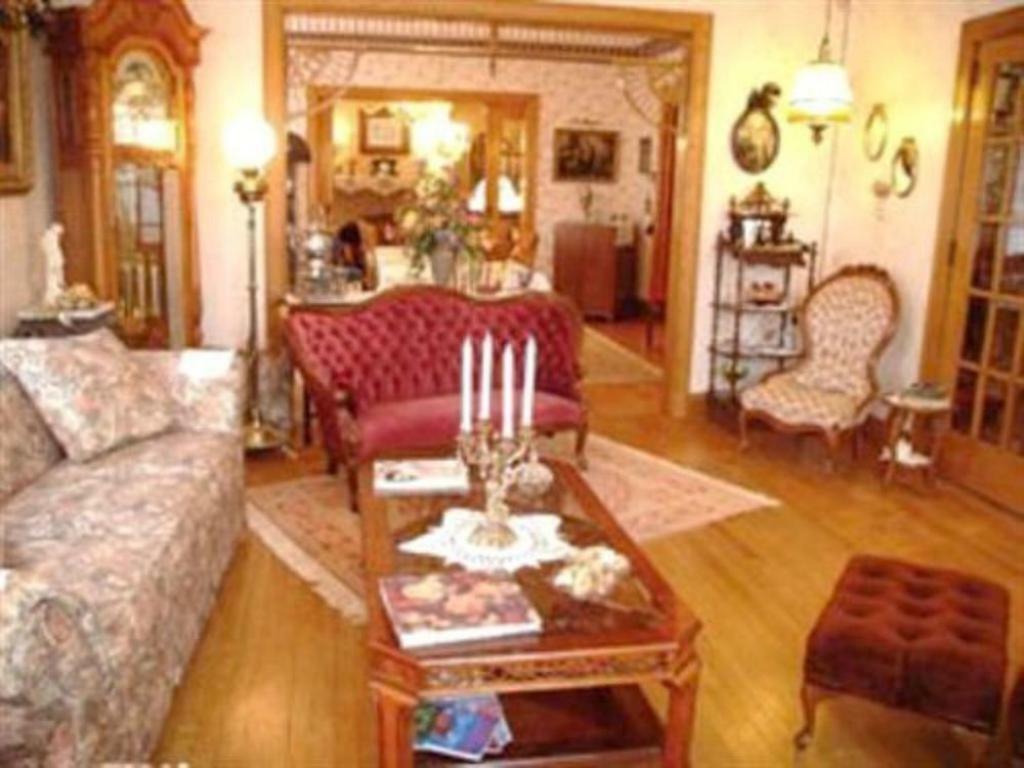 Port City Victorian Inn Muskegon Esterno foto