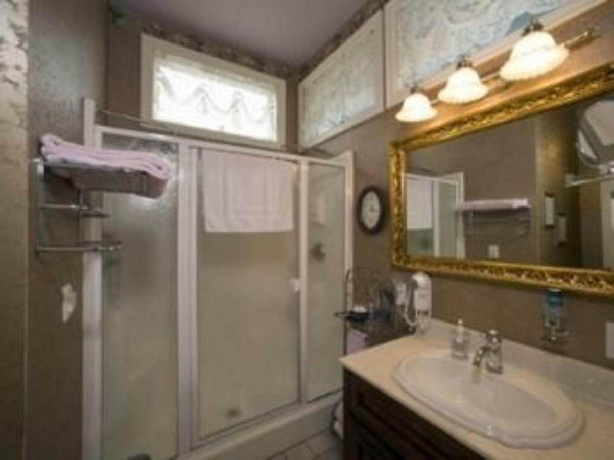 Port City Victorian Inn Muskegon Camera foto
