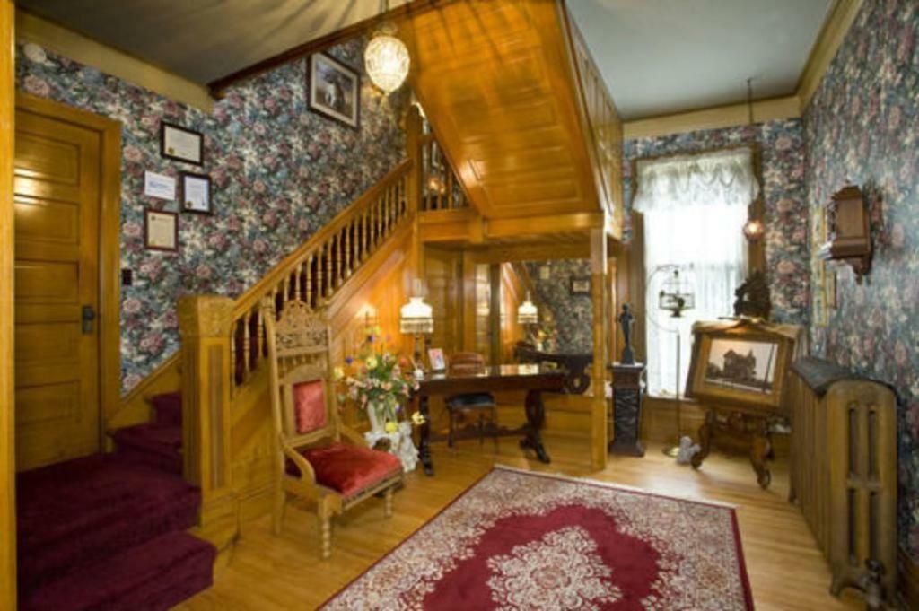 Port City Victorian Inn Muskegon Esterno foto