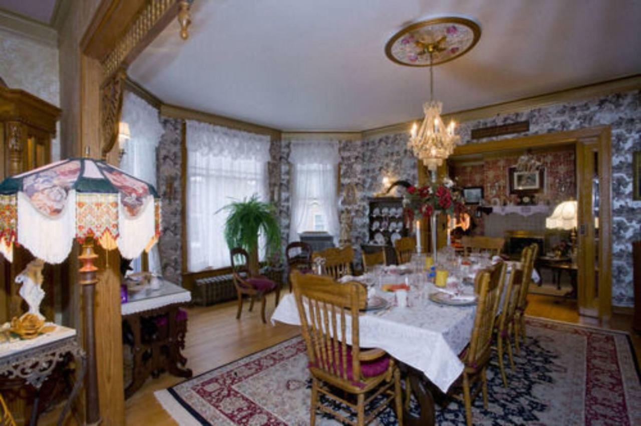 Port City Victorian Inn Muskegon Esterno foto